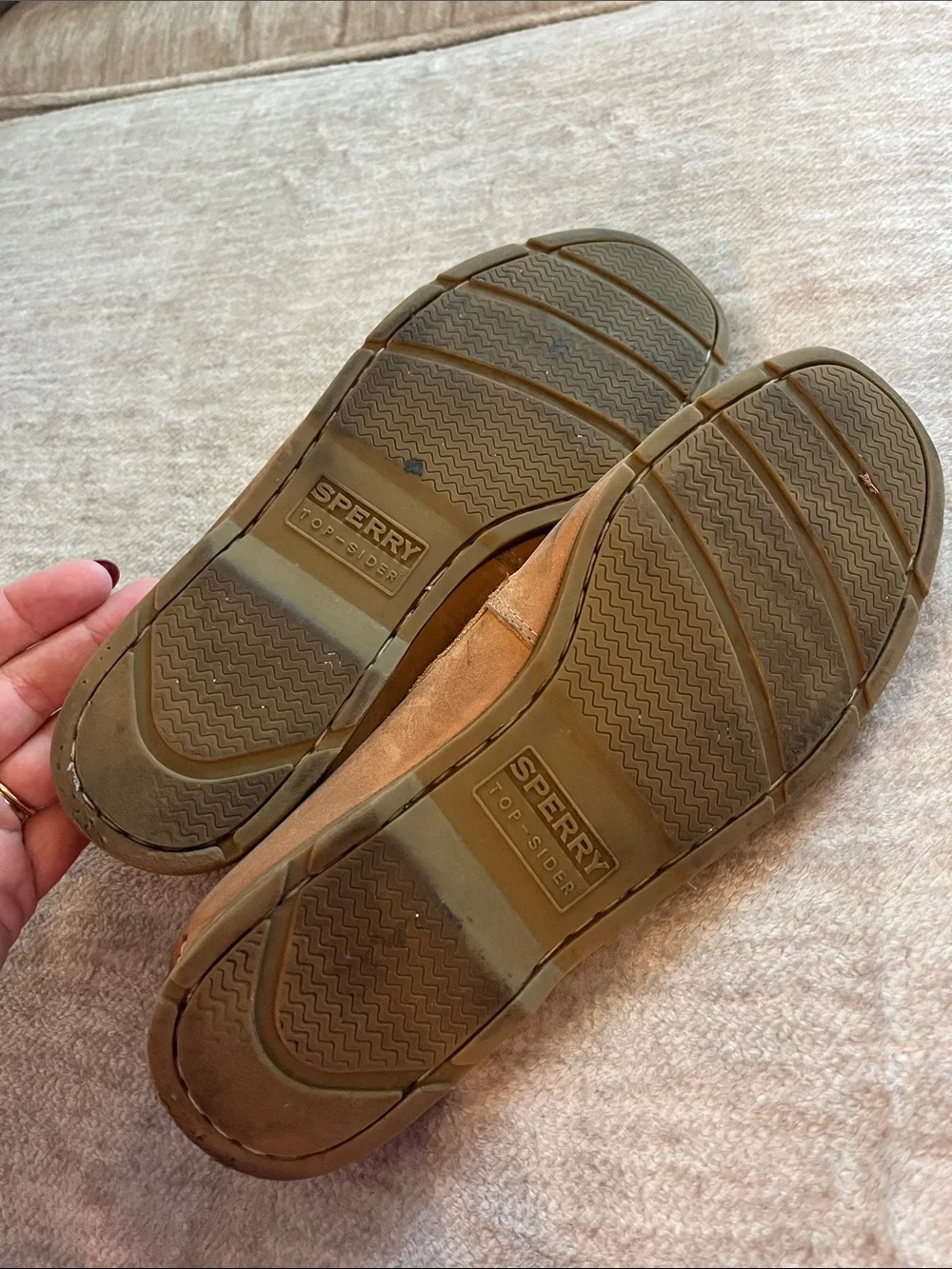 Sperry Men’s Tan Leather Boat Shoes Size 10